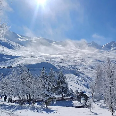 Duplex A Peyragudes: 6 Pers, 3 Ch, Bbq, Acces Sentiers, Skyvall Et Services En Option - Fr-1-695-48 * Gouaux-de-Larboust