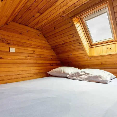 Duplex à Peyragudes: 6 Pers, 3 Ch, Bbq, Accès Sentiers, Skyvall Et Services En Option - Fr-1-695-48 Gouaux-de-Larboust